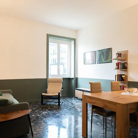 Apartment Exclusive 2-bedroom House Next To Duomo Cathedral